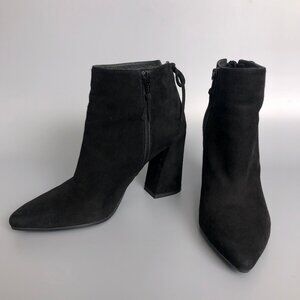 Wow! Stuart Weitzman Black Suede Ankle Boots